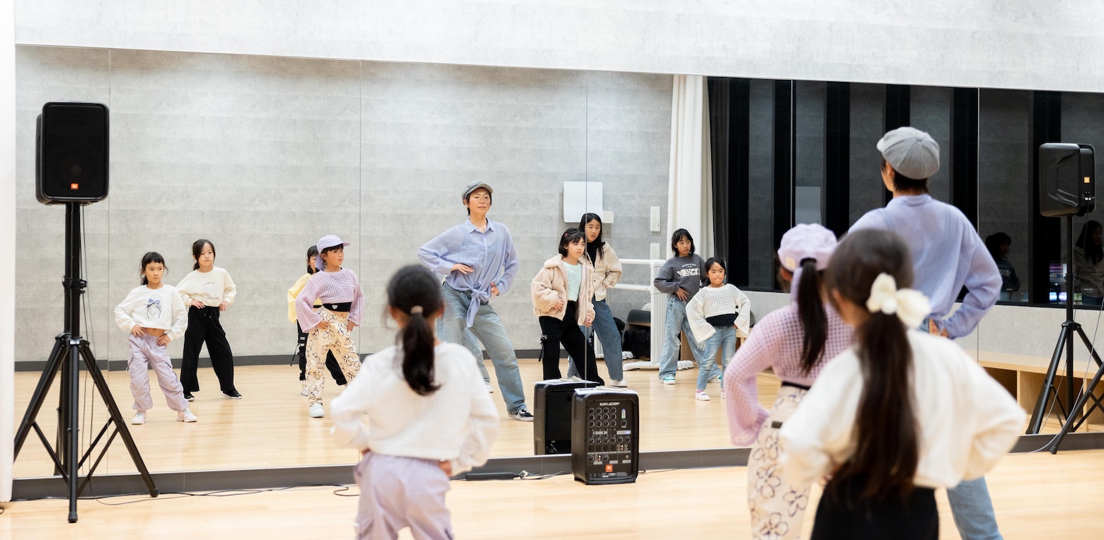 ダンスインストラクター:榎本 笑梨花 さん | サーフィンであさひ