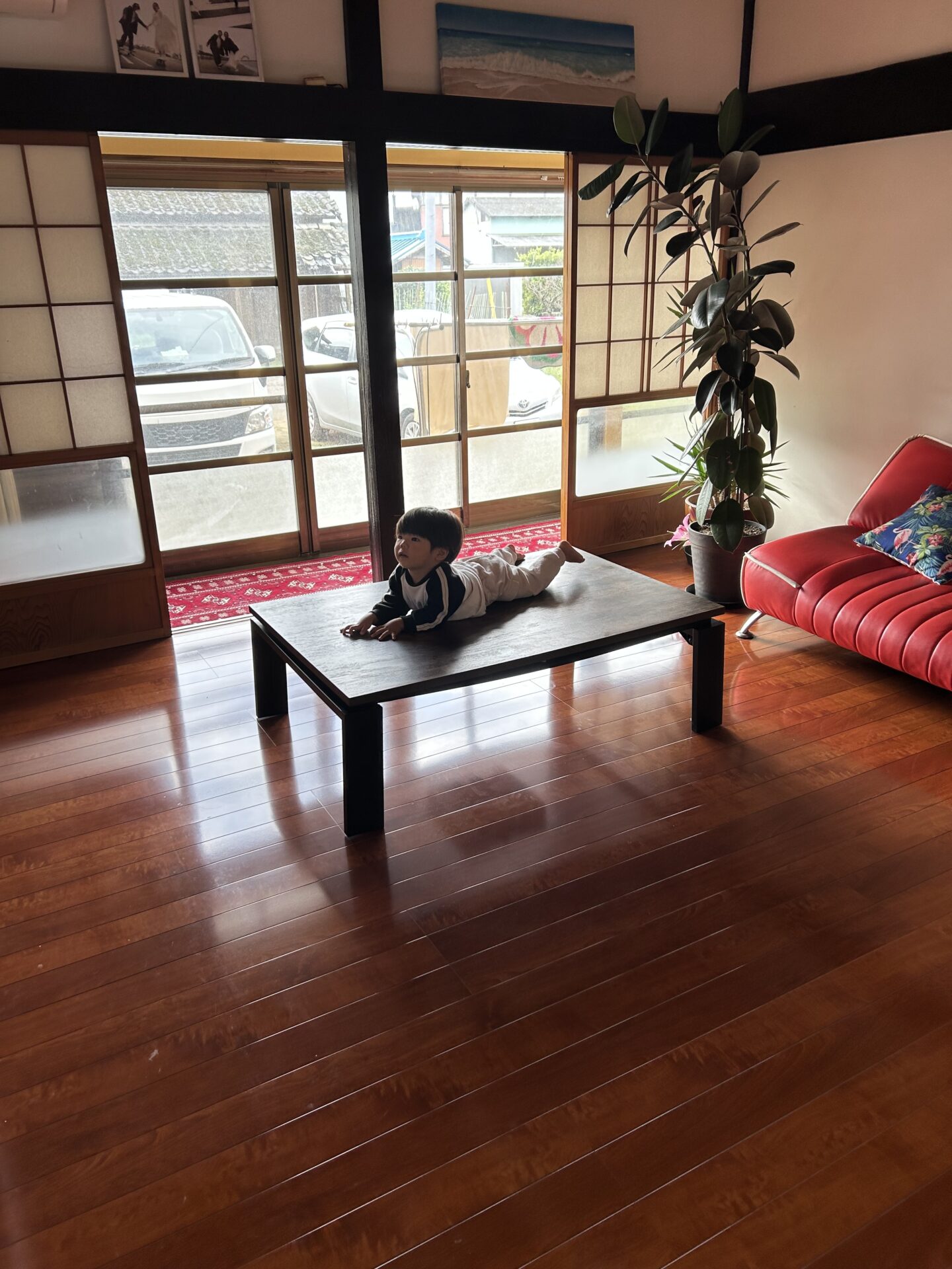 ダンスインストラクター：榎本 笑梨花 さん | サーフィンであさひ